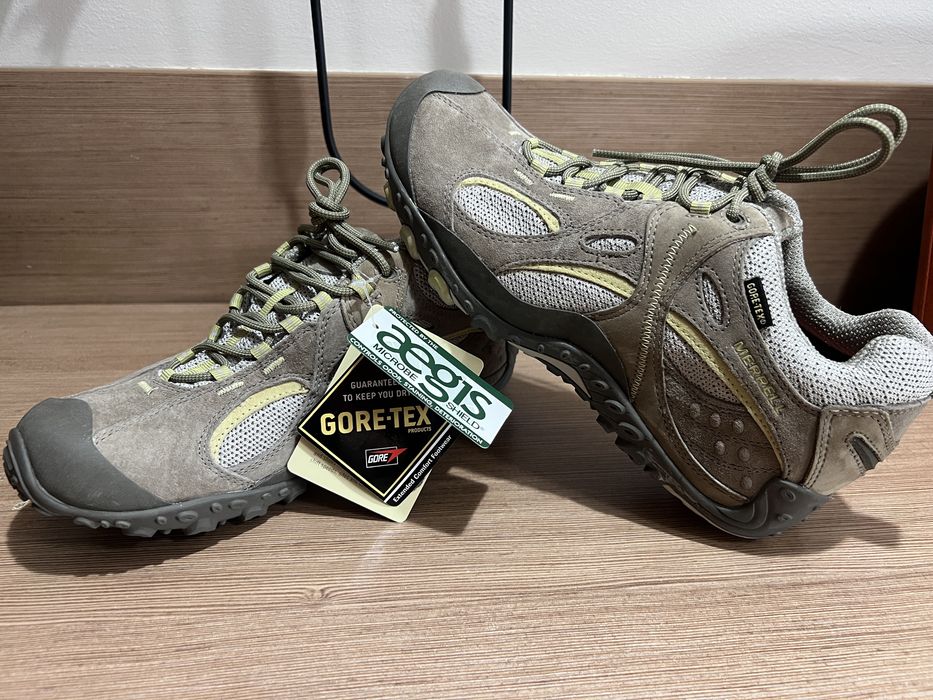 Merrell Adidas de drumeție