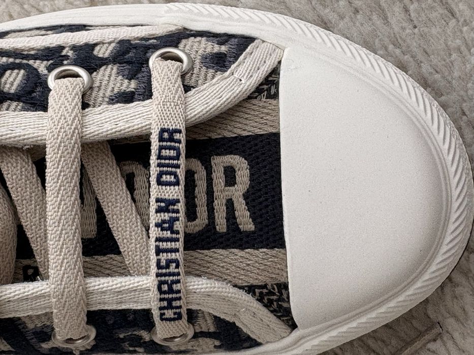Sneakers Dior Walk’n’Dior (pe comanda, disponibili in mai multe culori)