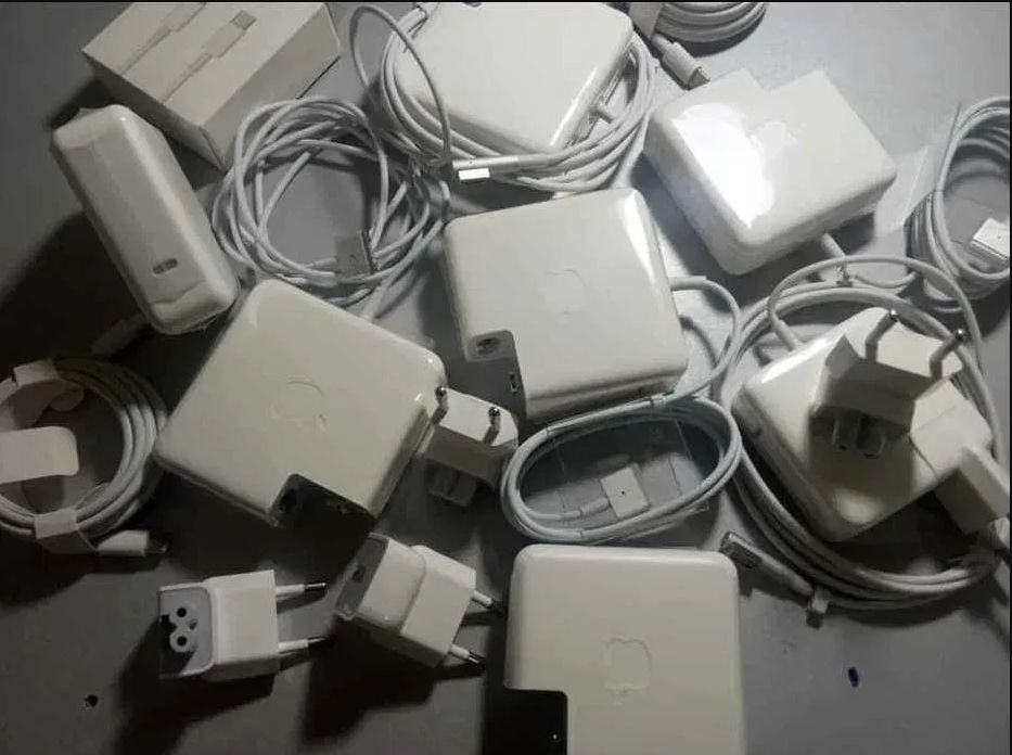 от ( Apple ) зарядка для MacBook - блок питания - зарядник