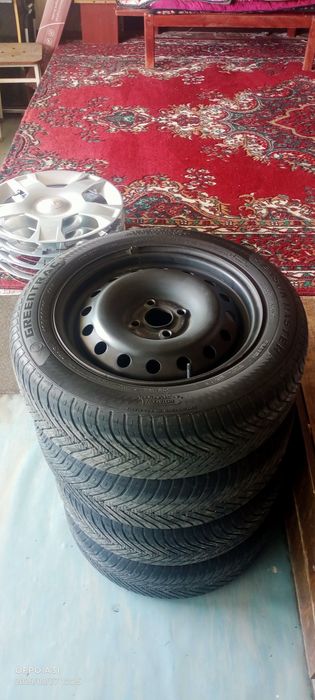 Срочно продам диска балон + колпаки R15