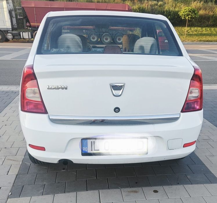 DACIA Logan 2011 — imagine 2