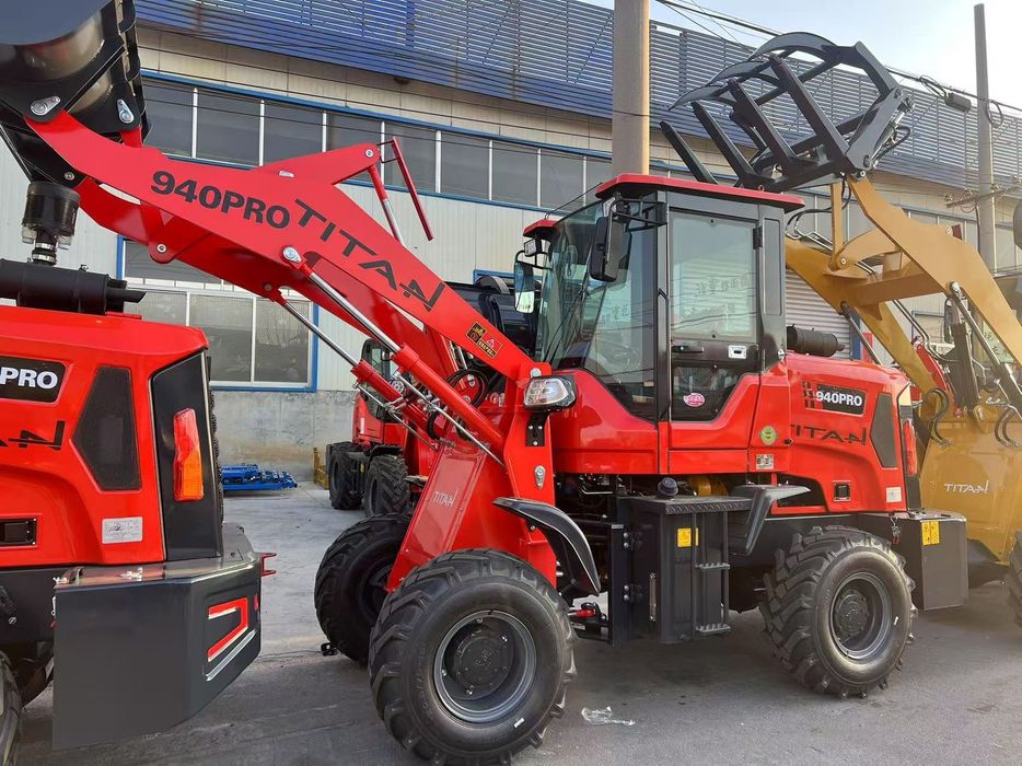 Погрузчик титан 930про