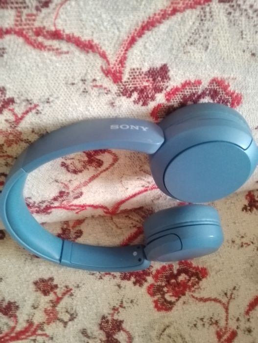 Слушалки Sony ,почти нови