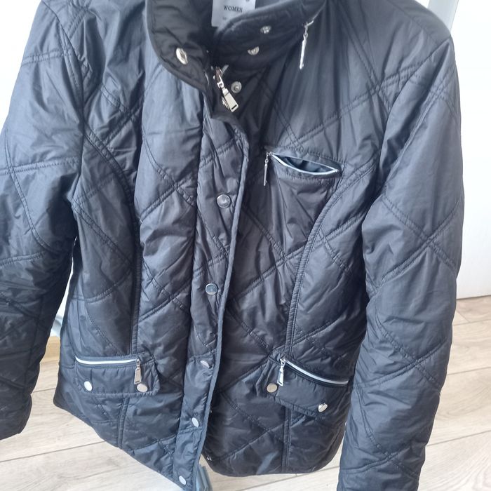 Куртка чёрная 46 размер