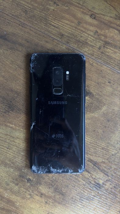 Samsung S9 Plus - pentru piese - spart