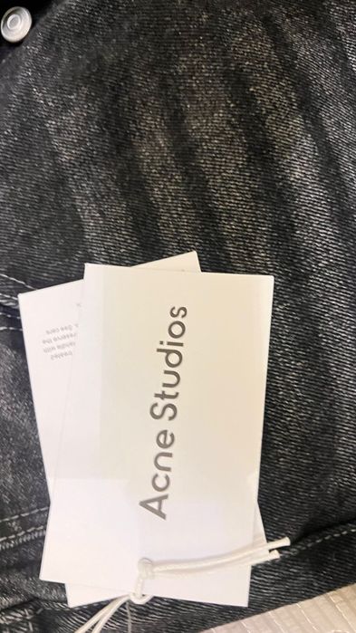 Продам Джинсы Acne studios