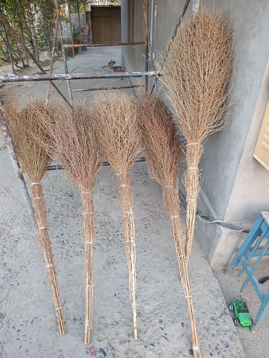 hovli supurgi sotiladi