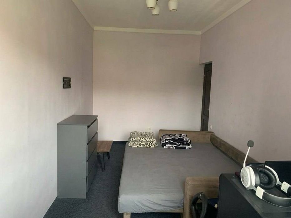 Продам квартиру 1в2 на Куйлюк-5. 42кв от собственника.