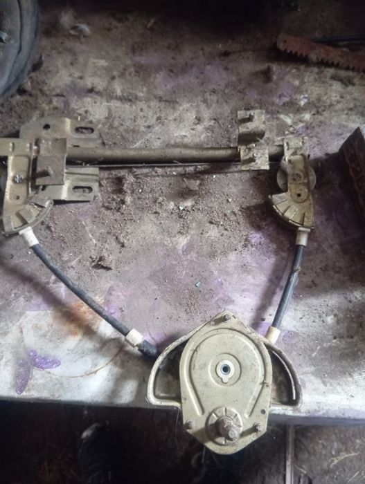 Продам стеклоподъёмники ваз-2115