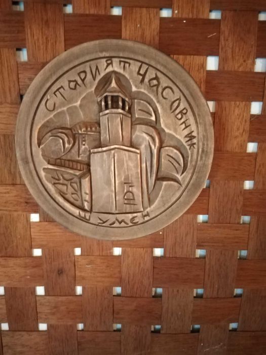 Картини от дърворезба