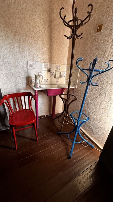 Къща с двор в с. Трудовец, общ. Ботевград