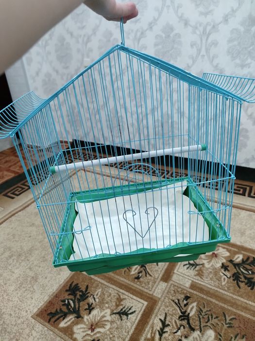 Продам клетку для попугая