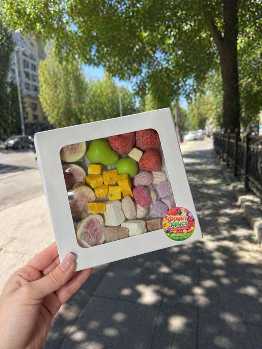Сублимированный фрукты в подарочном боксе