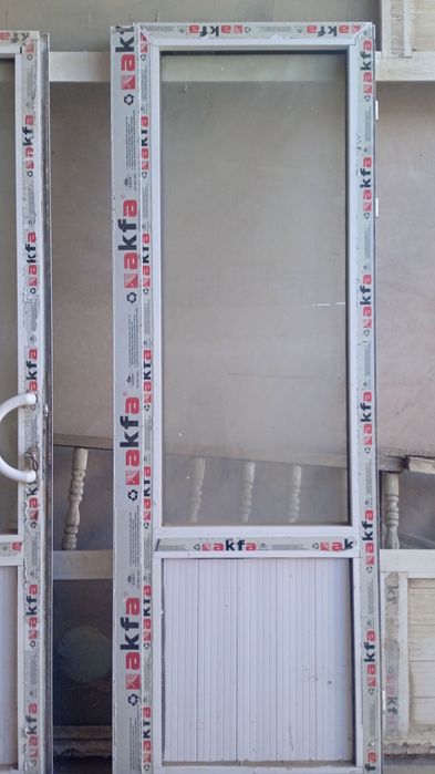 Акфа 2,5 метр 2,5 м бозордаги дуконики холати яхши тепа кисмидаги 2 та