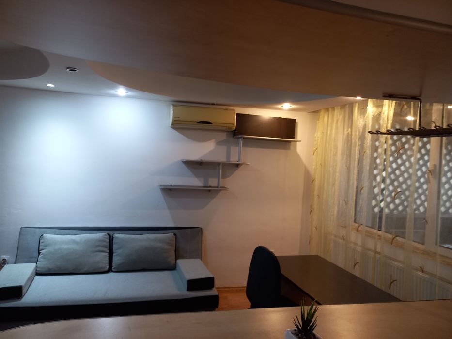 Inchiriere garsoniera 43mp