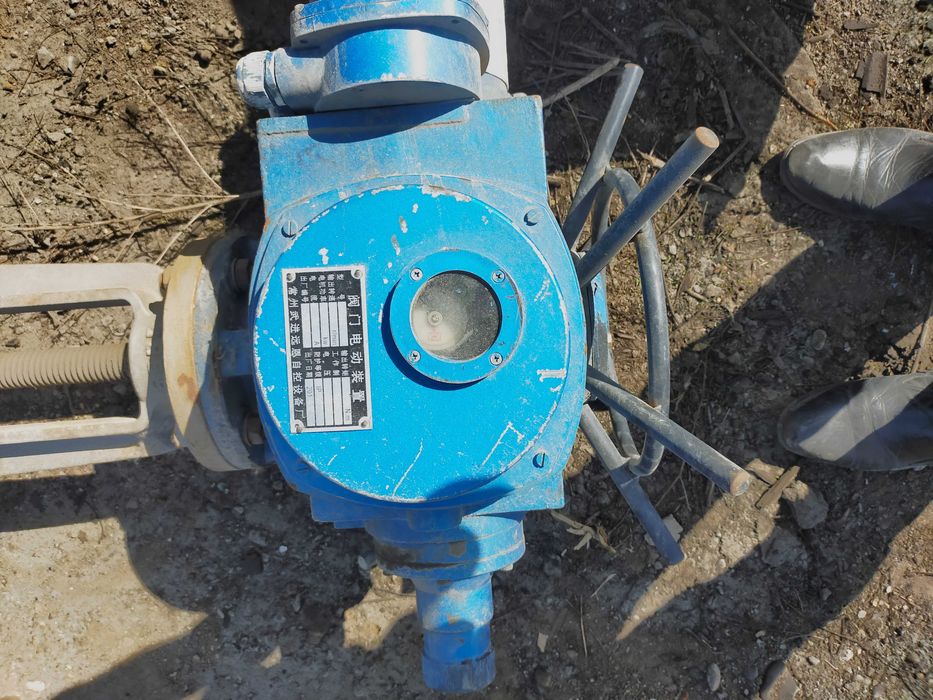 Задвижки разные,сталь, чугун