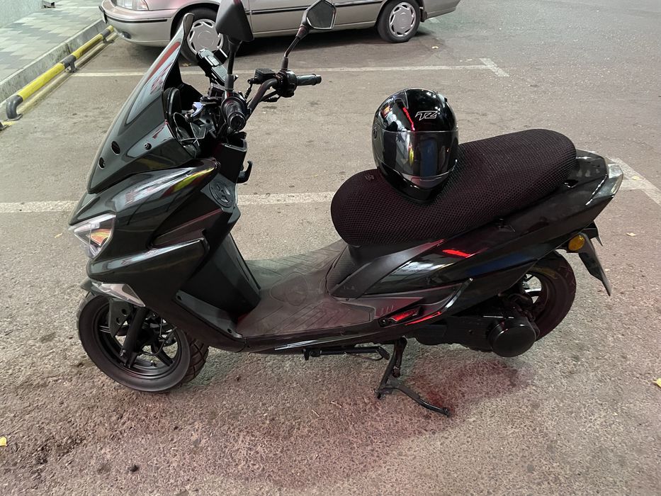 Продаётся скутер Tigr