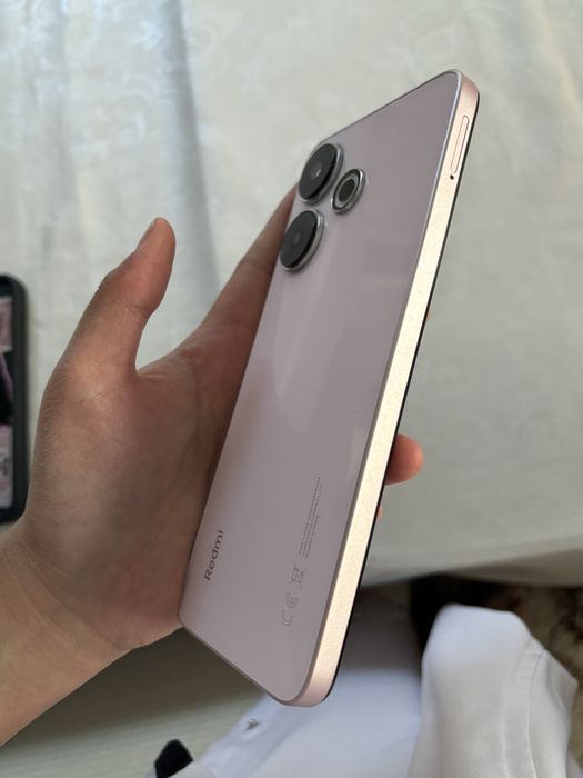 Redmi 13, 256ГБ.          .