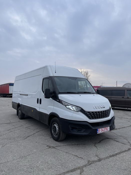 Inchirieri Dube/ Inchiriez Duba Cutie Automata Iveco Daily Fara Sofer