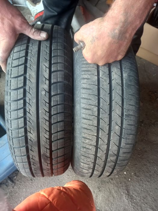 Есть шины на 14. 4 штуки