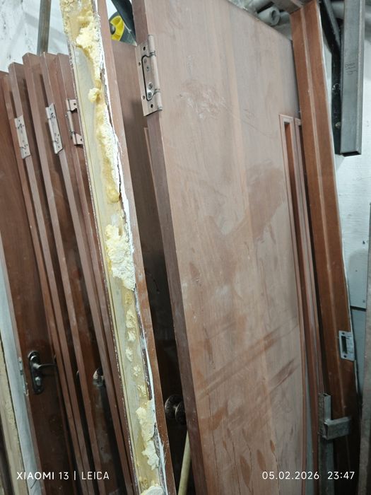 Продам межкомнатные двери