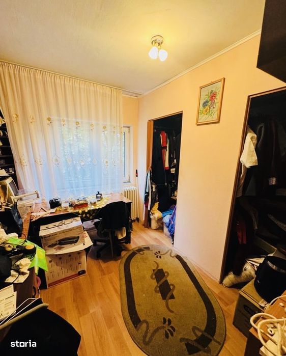 Apartament 4 camere decomandat Micalaca