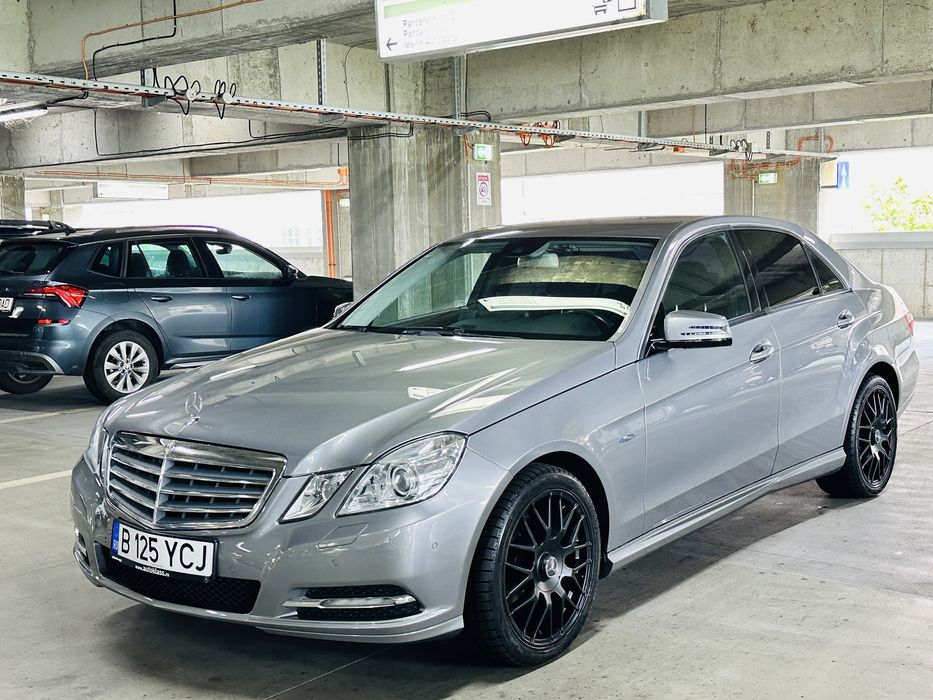 MERCEDES-BENZ E-Class
