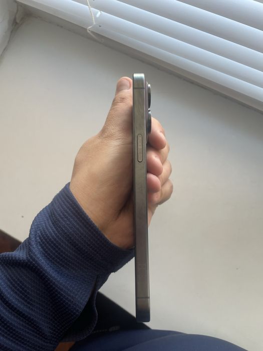 Iphone 15 pro max 256gb в отличном состоянии