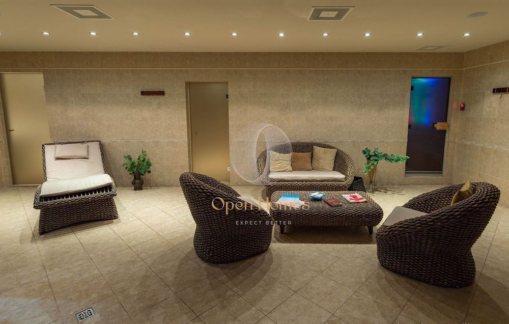 Продава се Офис в София, Лозенец - 385 кв.м за 636 €/кв.м - Снимка #2