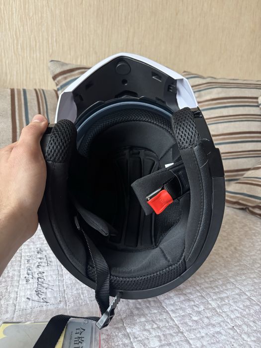 Шлем для мотоцикла/мопеда