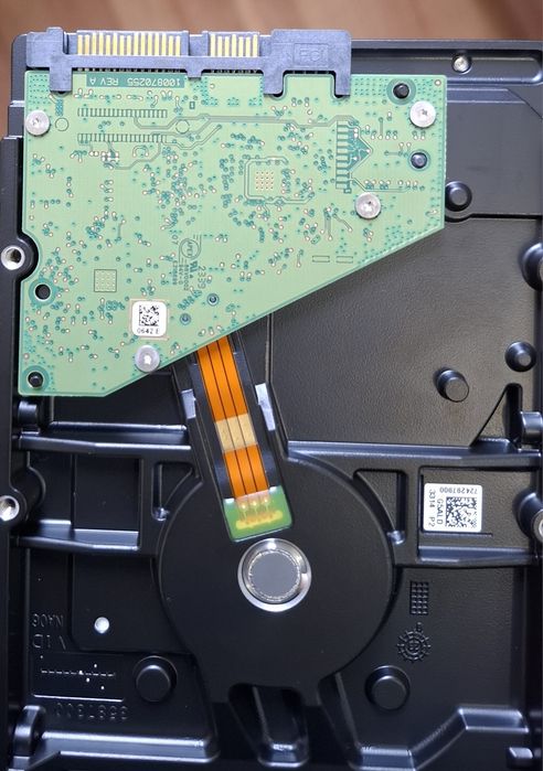 Продам новый жесткий диск hdd Seagate barracuda 1tb