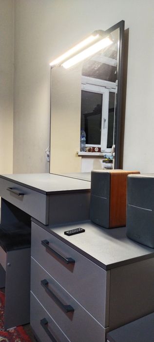 Мебель; для  дома новая