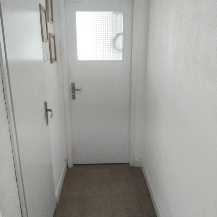 Продава се Тристаен апартамент в Русе, Родина 3 - 82 кв.м за 1818 €/кв.м - Снимка #14