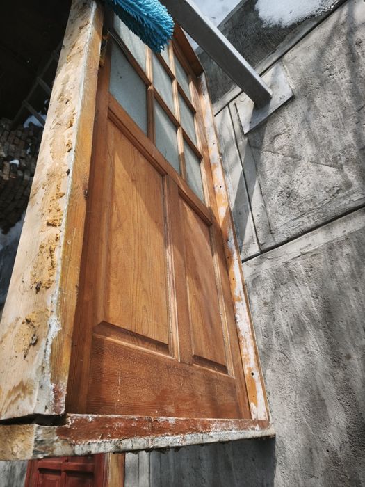 Деревянные двери бу