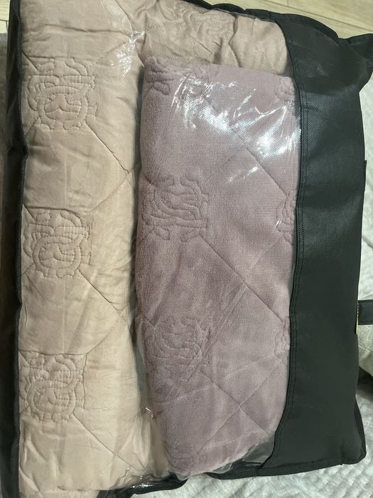 Покрывало с наволочками