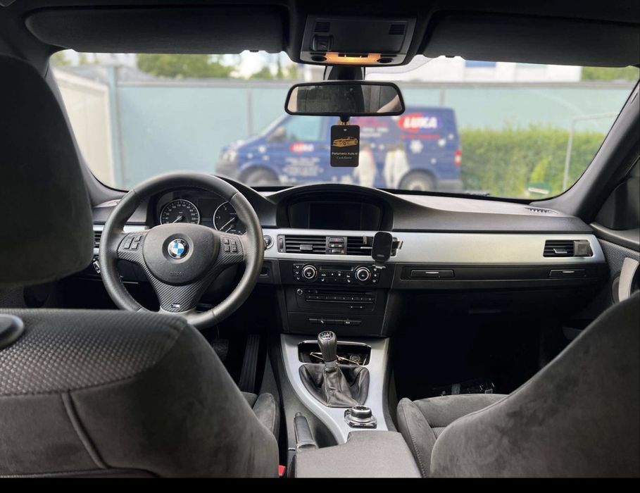 BMW 320D M pachet 2.0 177 cp