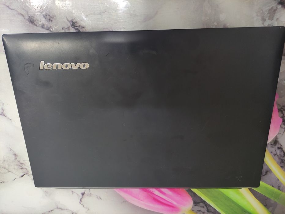 Продам шустрый ноутбук lenovo core i7