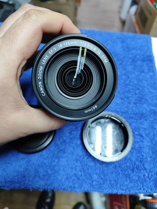 Объектив Canon EF-S 18-135mm IS STM