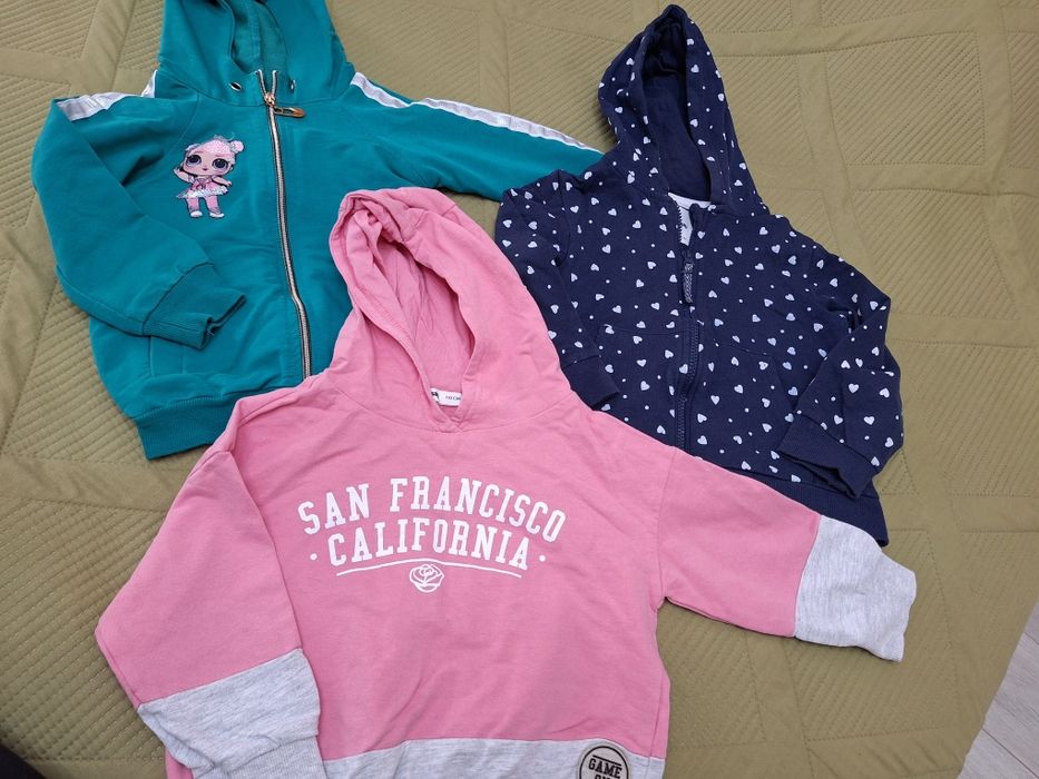 Спортивный костюм для девочки на 2 года