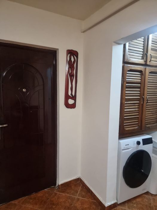Apartament Decomandat Craiovita Noua