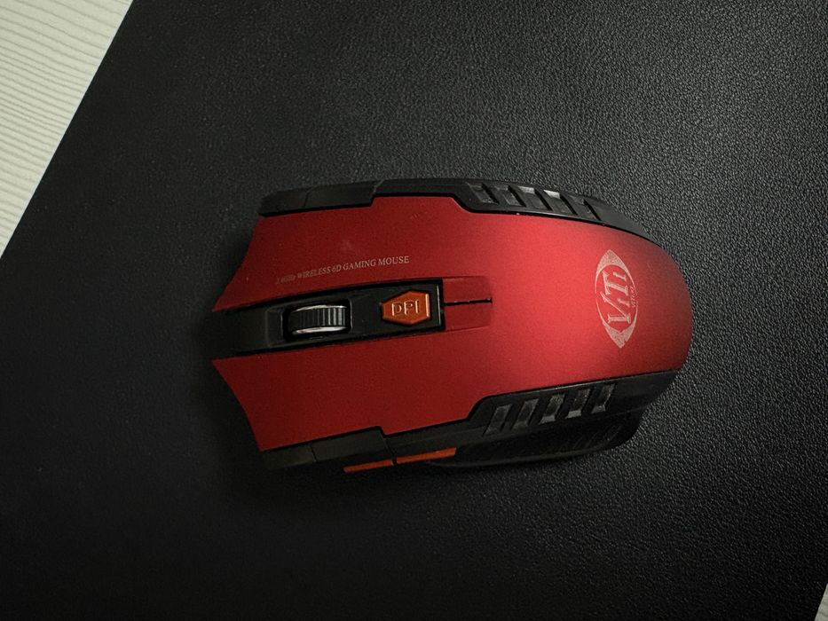 Игровая мышь Viti красная