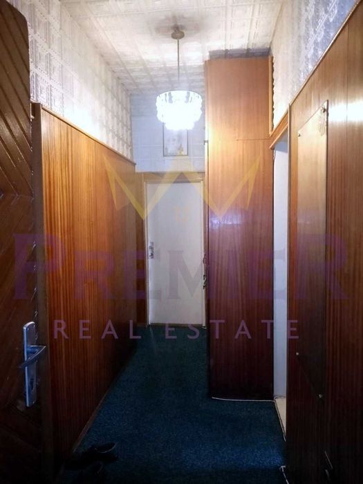 Продава се Четиристаен апартамент в Пловдив, Прослав - 80 кв.м за 1005 €/кв.м - Снимка #2