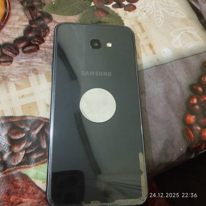 продам телефон Galaxy J 4+ в хорошем рабочем состоянии