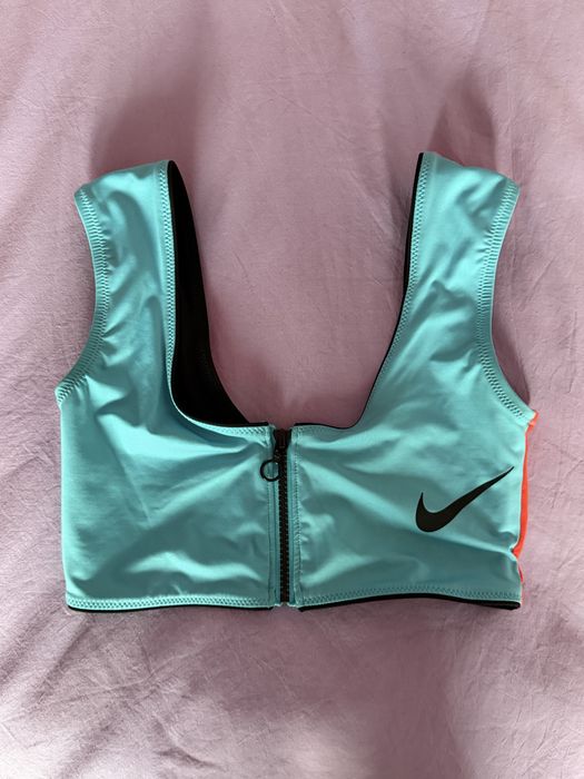 Nike спортен топ
