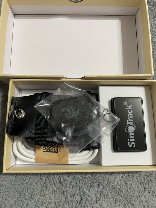 GPS трекер SinoTrack новый