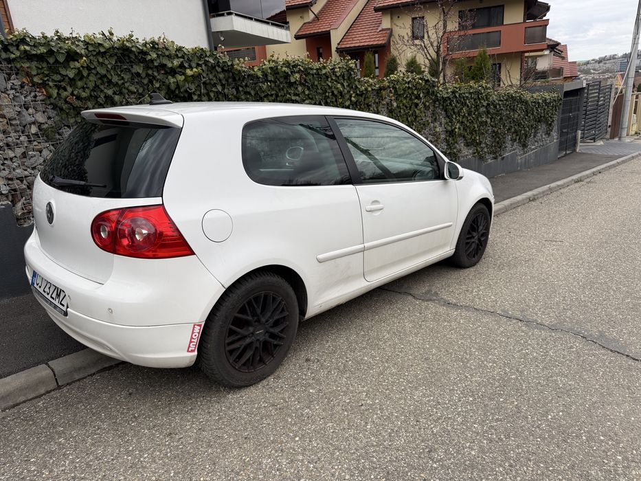 Volkswagen golf 5 benzina