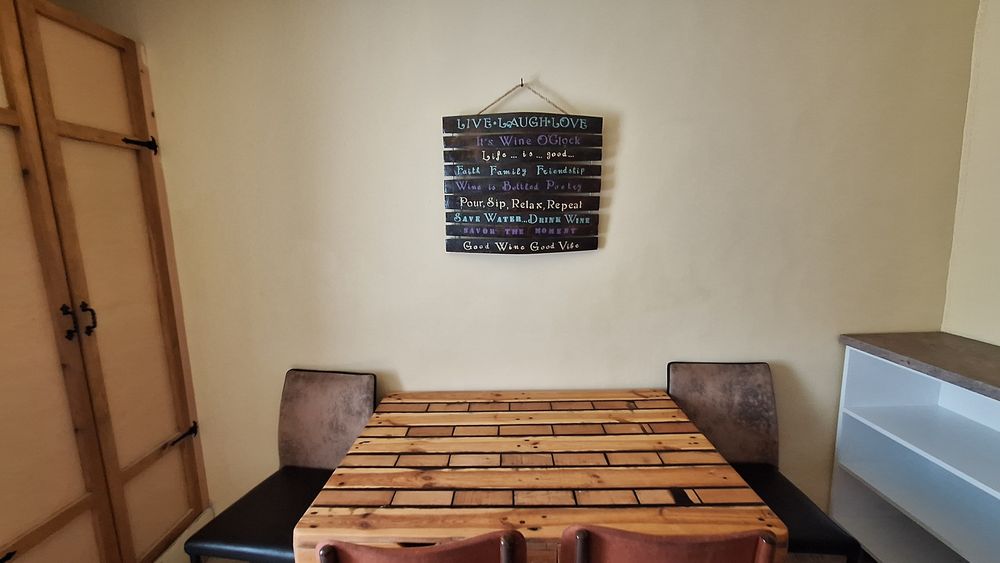 Apartament 2 camere decomandate de închiriat – Dorobanți, etaj 1, ideal pentru un cuplu