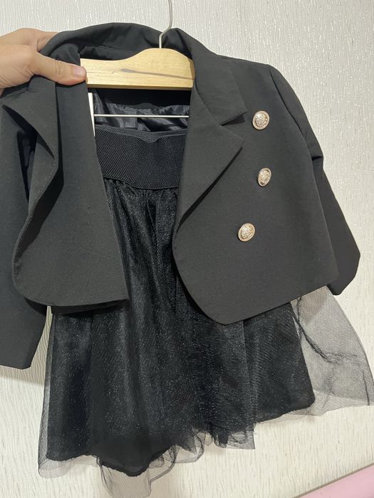 Нарядный костюм на девочку