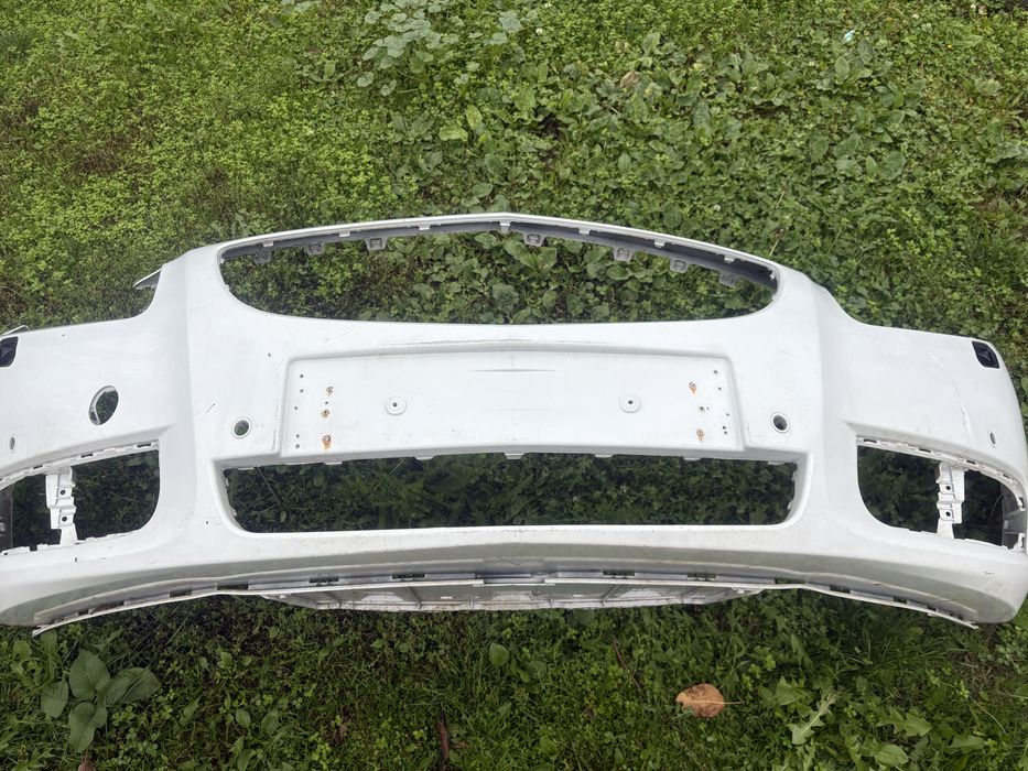 Предна броня за Опел Инсигниа / Opel Insignia A  2009 - 2012