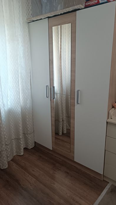 Продам спальный гарнитур
